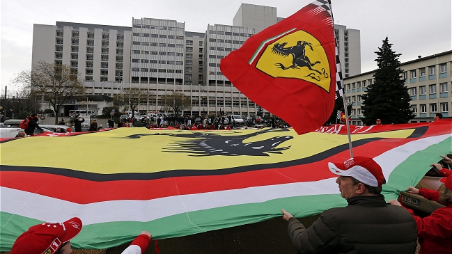 Sebastian Vettel espera que Michael Schumacher se recupere 