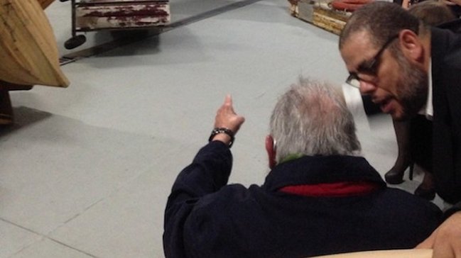 Fidel Castro reaparece en inauguración de estudio de arte