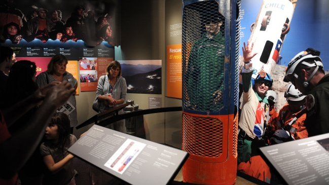 Inauguran muestra permanente de cápsula Fénix en Pekín