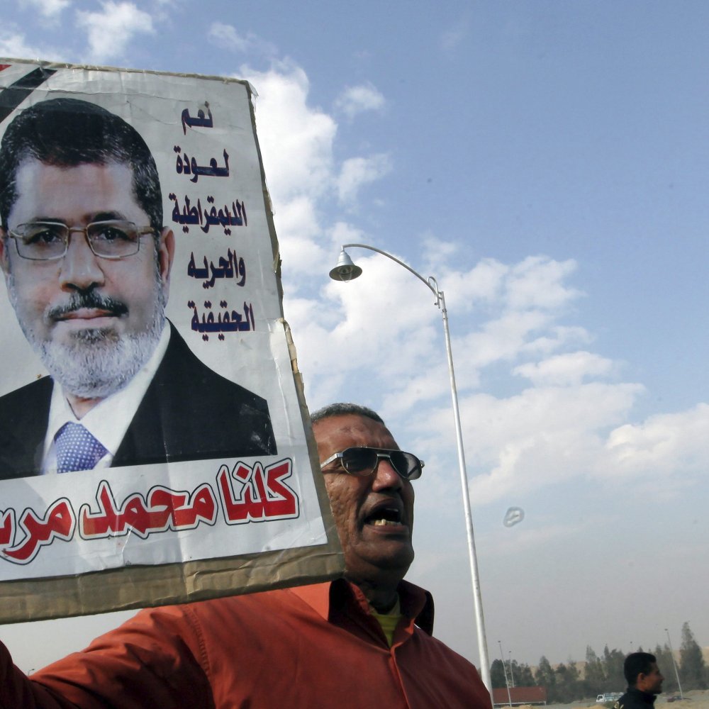 Continúa juicio a Mubarak en su ausencia