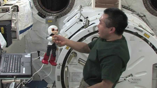 Cinco claves para combatir la soledad en el espacio