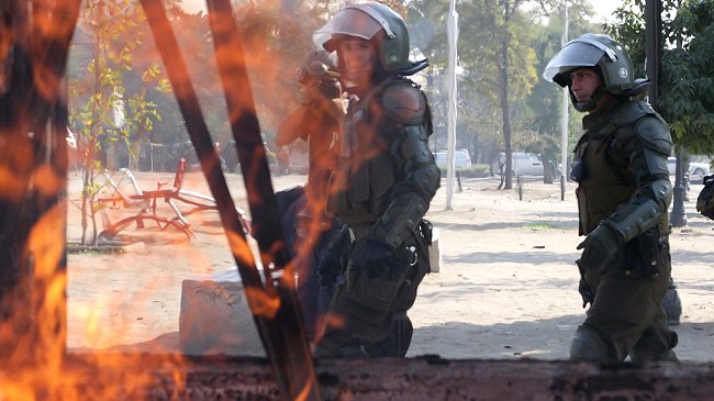 Hombre fue detenido en frustrado ataque incendiario en Santiago