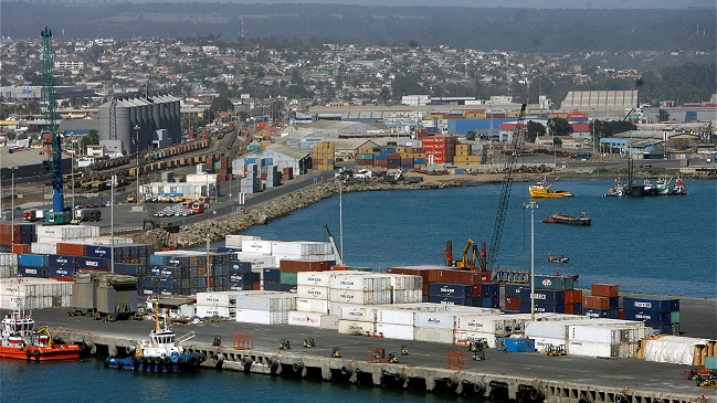 Más de 6.000 contenedores esperan importación o exportación en San Antonio