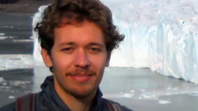 Conaf busca a ciudadano argentino extraviado en Torres del Paine