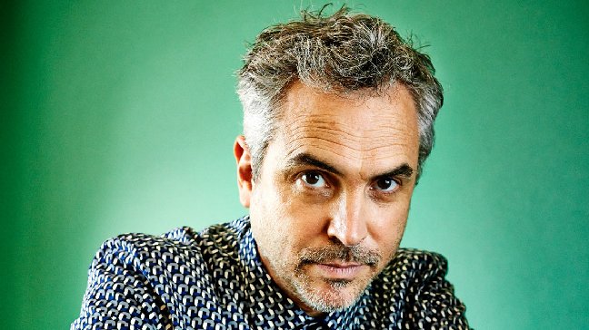 Cuarón se alza mejor director y 