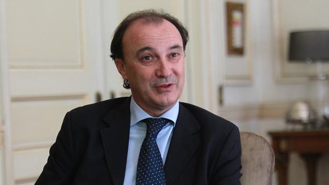 Secretario de Estado español viaja a Chile a reforzar relaciones con gobierno de Bachelet