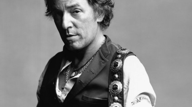 El nuevo álbum de Bruce Springsteen encabeza la lista de éxitos en el Reino Unido