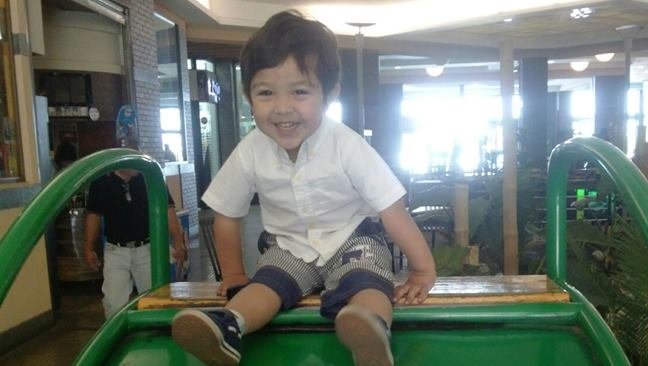 Niño de Quilpué necesita leche que no se vende en Chile