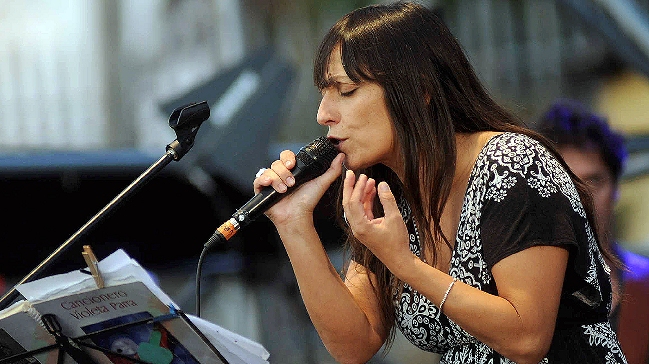 Javiera Parra: No se puede superar una versión original de Los Jaivas