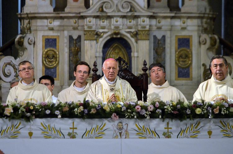 Ezzati a víctimas de abusos: Hay que mirar hacia adelante