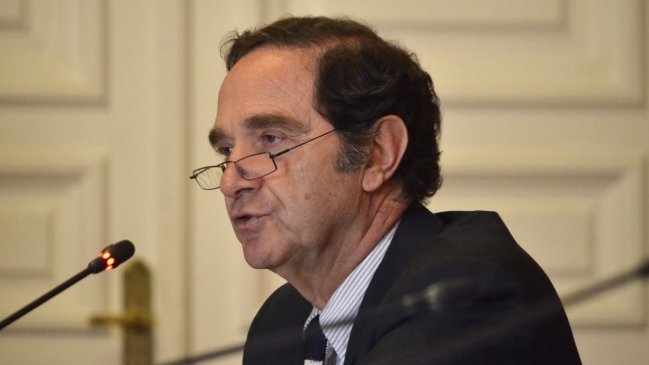 Senador Hernán Larraín propuso nuevo tratado que zanje temas con Perú