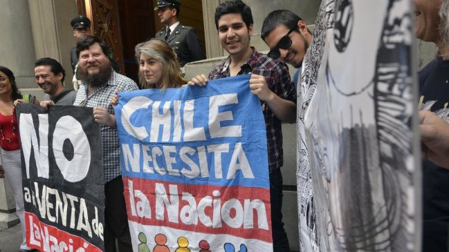 Junta de accionistas resolverá este lunes futuro del diario La Nación