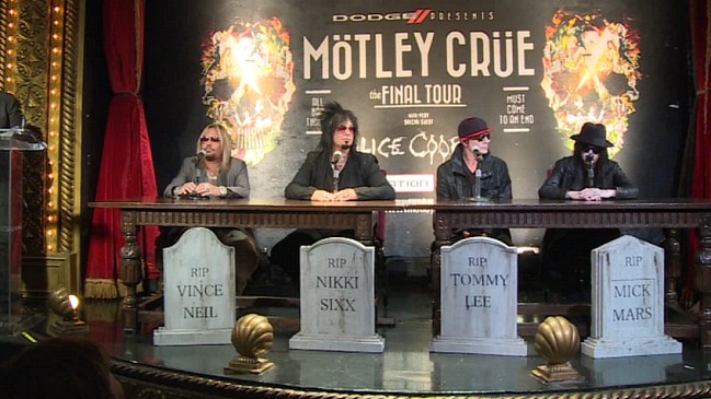 Mötley Crüe anunció disolución, gira de despedida y película biográfica