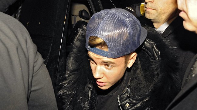 Justin Bieber fue arrestado en Canadá por golpear a su chofer
