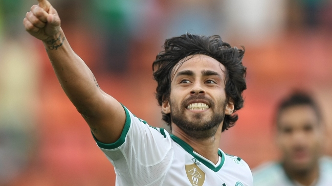 Jorge Valdivia fue figura en triunfo de Palmeiras ante Sao Paulo
