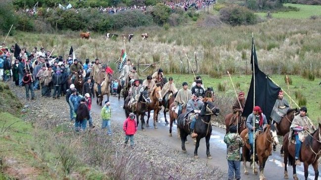 Chile devolverá al 2016 todas las tierras reclamadas por pueblos indígenas