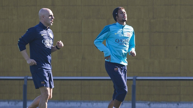 Neymar comenzó ejercicios con balón esperando su regreso a las canchas