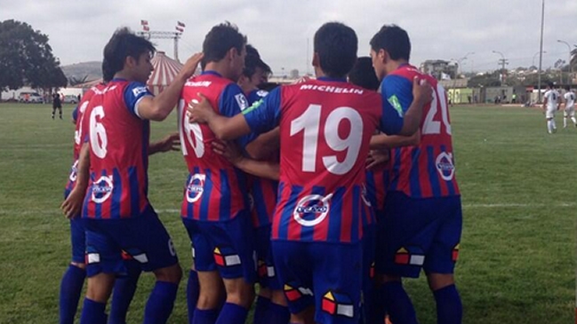 Iberia demolió a domicilio a Colo Colo en la Segunda División