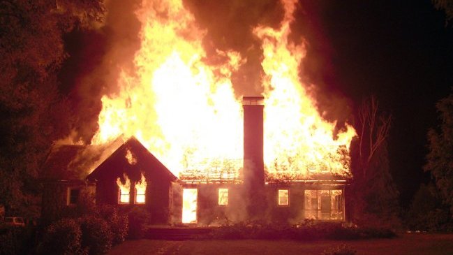 Caso Luchsinger-Mackay: Peritos presentaron imágenes de los restos del matrimonio