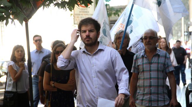 Revolución Democrática entregó carta a ministro de Justicia por caso degollados