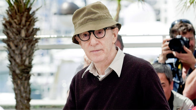 Dylan Farrow sobre Allen: Las personas que veneramos pueden ser monstruos