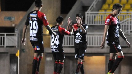 Javier Elizondo festejó la apertura de la cuenta en choque entre Antofagasta y Everton