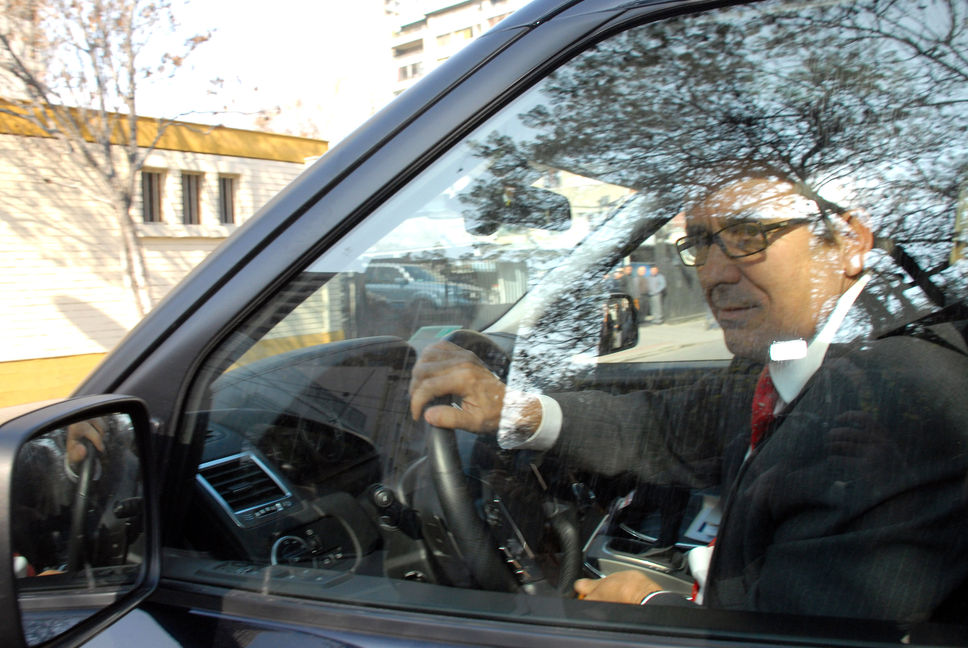 Leonidas Vial y cascadas: Defenderé mi honor y prestigio