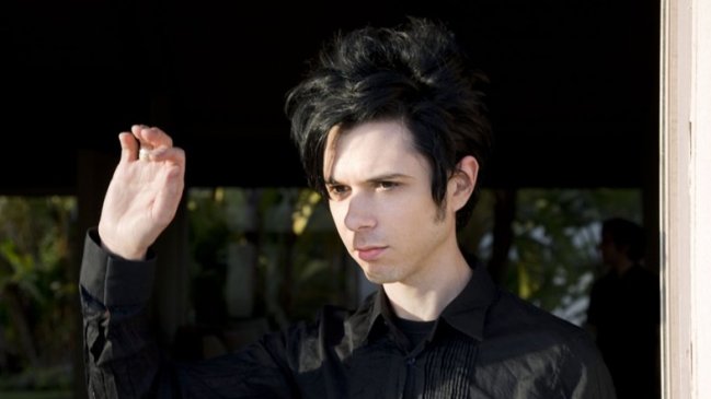 Cancelan presentaciones de Nick Zinner en Chile