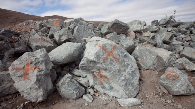 Cerca de 200 mineros están atrapados en una mina abandonada de Sudáfrica