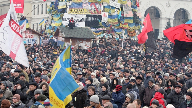 Amnistía para participantes en protestas entró en vigencia en Ucrania