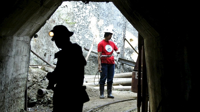 Explosión en mina de carbón dejó al menos siete muertos en Ucrania
