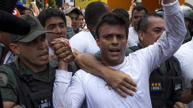 Venezuela: Opositor Leopoldo López estará preso al menos 45 días