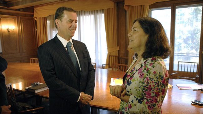 Ministro de Vivienda y reconstrucción: Hay un avance de 94 por ciento