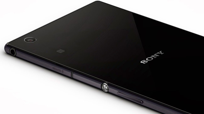 Sony presenta nueva versión de Xperia y una pulsera inteligente