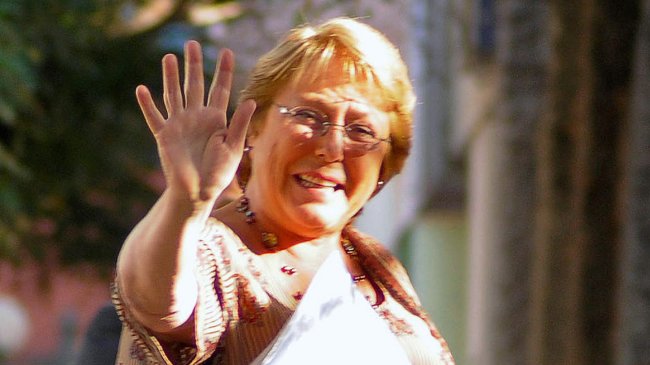 Bachelet aceptó renuncias de subsecretarios de Agricultura y Bienes Nacionales