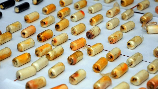 Denuncia de vecinos por mal olor permitió detener a hombre que portaba ovoides de cocaína