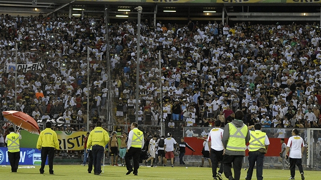 ¿Qué sanción debiera existir cuando se descubra relación entre barra y club?