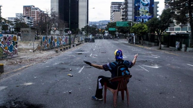 Las protestas frenan más la economía de Venezuela