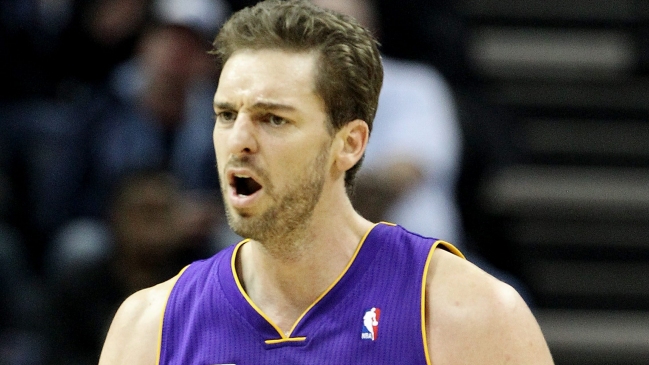 Lakers acumuló un nuevo triunfo tras vencer a Sacramento