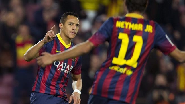 Alexis Sánchez anotó en goleada de FC Barcelona sobre Almería por la liga española