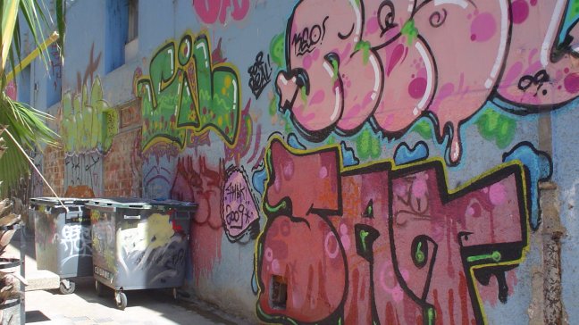 Carabineros implementó plan para contrarrestar graffitis en Valparaíso