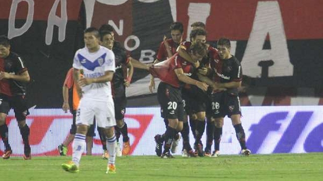 Vélez Sarfield cayó ante Newell's Old Boys y desperdició el liderato en Argentina