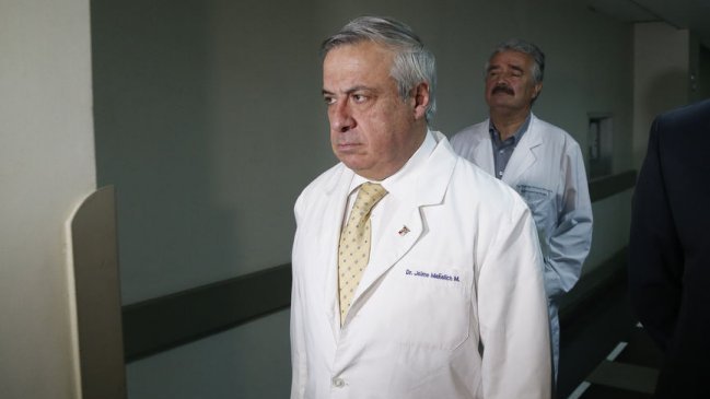 Mañalich salió en defensa del sistema de concesiones para construir hospitales