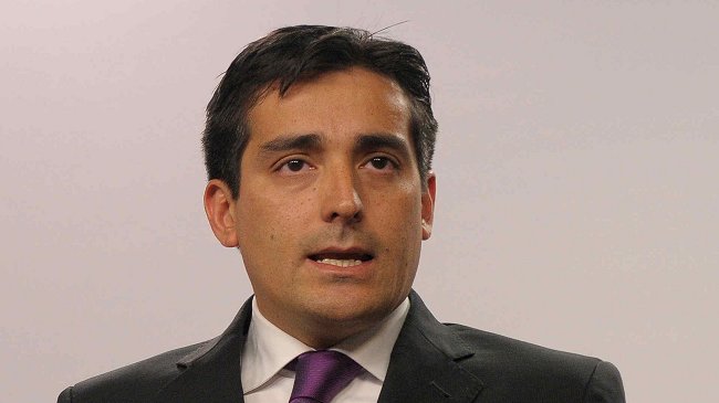 Peñailillo ante tensión DC-PC: El liderazgo de Bachelet es mayor que las diferencias