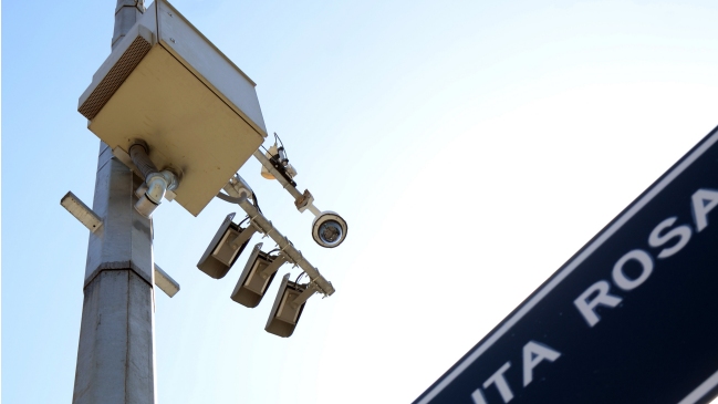 Cámaras emitirán partes a quienes violen vías exclusivas del Transantiago