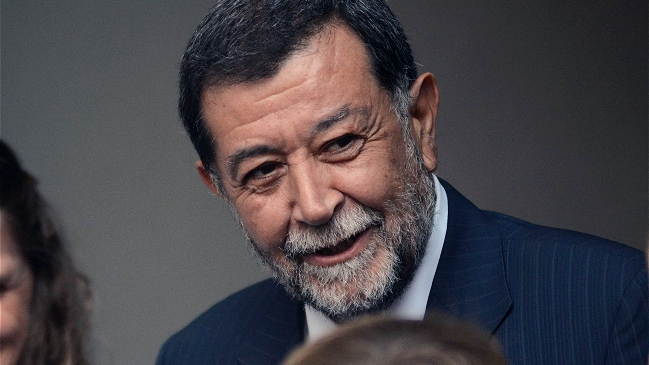 Aleuy descartó que será 