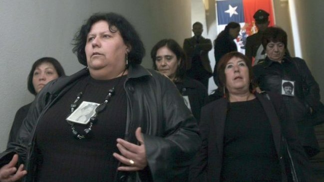 Presidente de la Corte Suprema recibió a familiares de detenidos desaparecidos