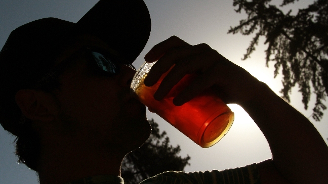 Francia autoriza un relajante muscular como tratamiento contra el alcoholismo