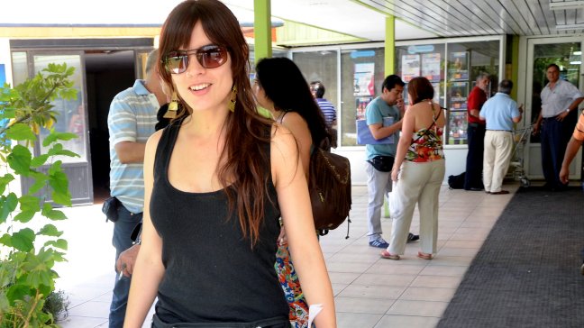 Camila Vallejo: Es coherente que se hayan retirado los proyectos