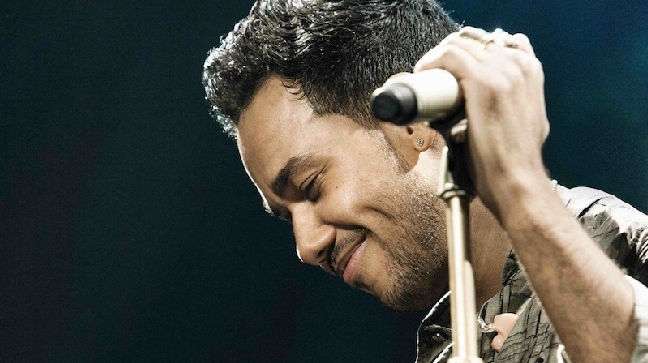 Romeo Santos volvió a agotar y agendó tercera fecha